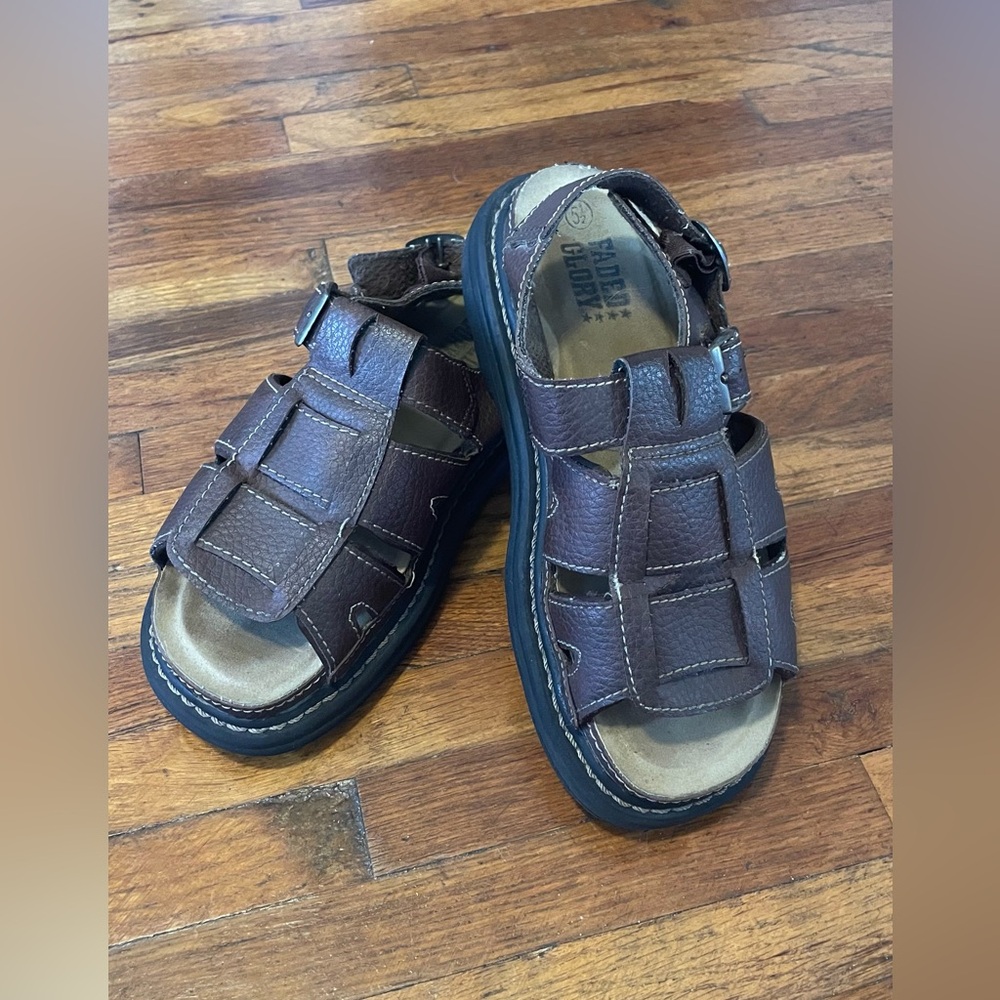 Vintage 2000s chunky faded glory brown leather sandles SOLD